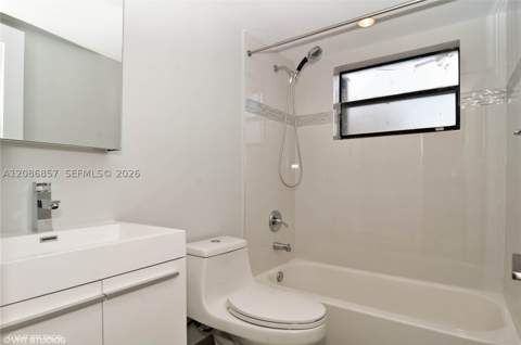 1617 Jefferson Ave 404, Miami Beach FL - photo 7 of 13