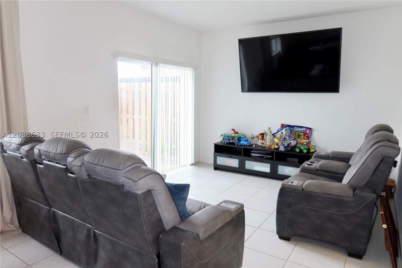 4 bedroom Townhouse at 2663 SE 10th St, Keys Gate Residential, Homestead — photo 4