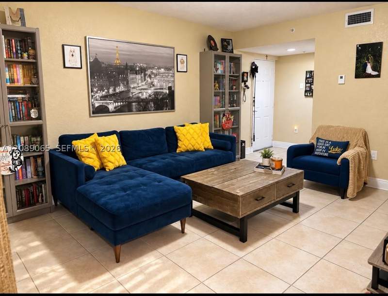 1 bedroom Condominium at 20930 SW 87th Ave 207, Breeze Of Galloway Condo, Cutler Bay — photo 2