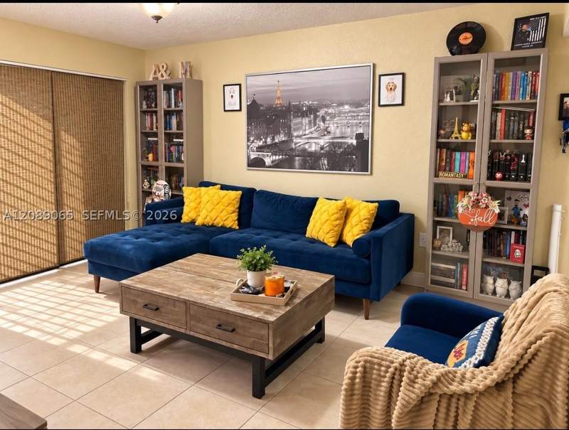 1 bedroom Condominium at 20930 SW 87th Ave 207, Breeze Of Galloway Condo, Cutler Bay — photo 3