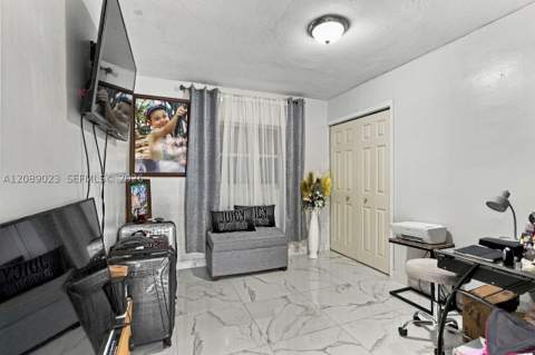 20505 NW 45th Ave, Miami Gardens FL - photo 23 of 55