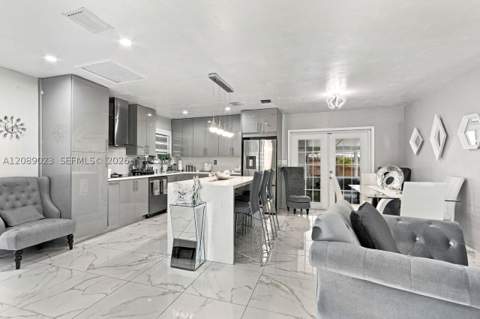 20505 NW 45th Ave, Miami Gardens FL - photo 7 of 55