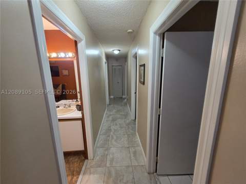 12264 SW 201st Ter, Miami FL - photo 12 of 32