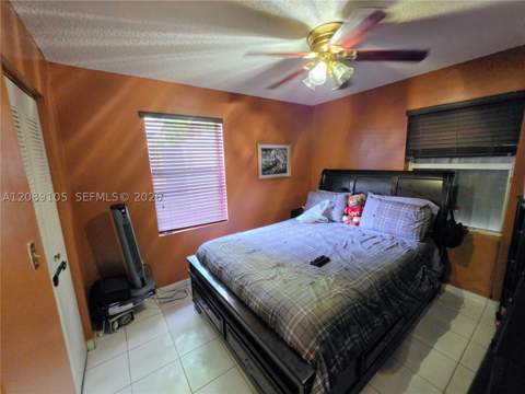 12264 SW 201st Ter, Miami FL - photo 19 of 32