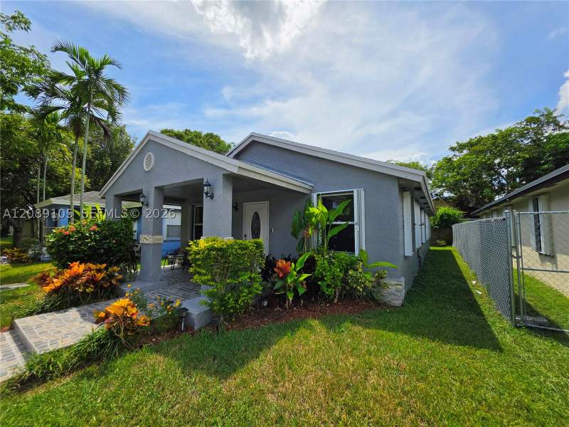 4 bedroom SingleFamilyResidence at 12264 SW 201st Ter, Habitat Villas, Miami — photo 2