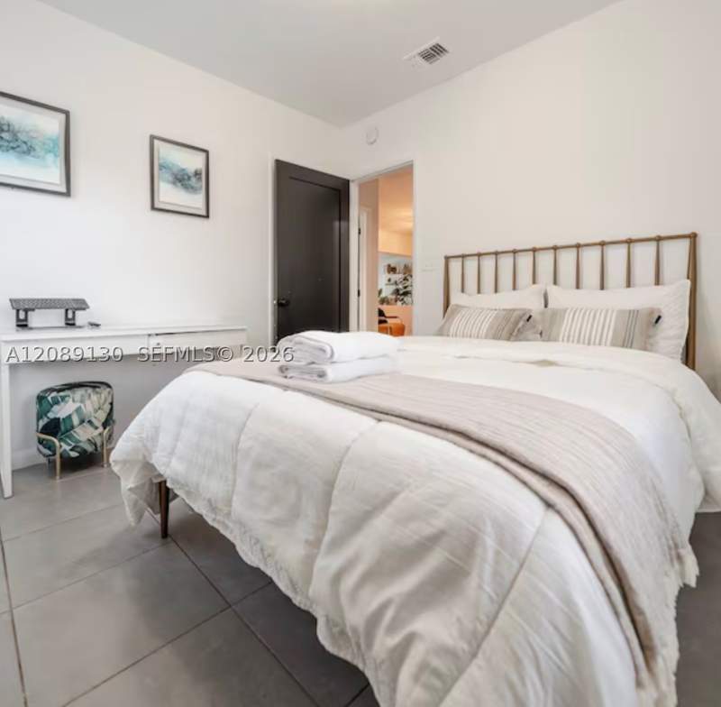 3 bedroom SingleFamilyResidence at 1321 NW 52nd St, Palm Park, Miami — photo 5