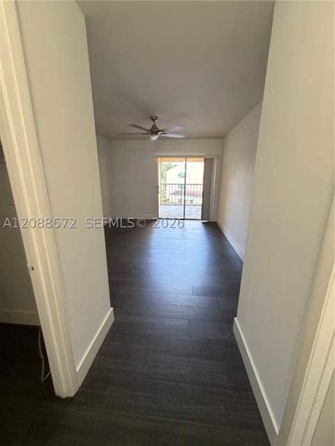 15295 SW 107th Ln 1006, Miami FL - photo 10 of 11