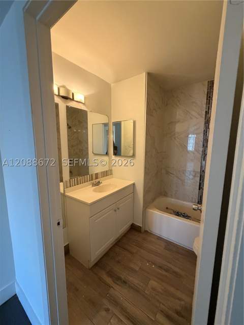 15295 SW 107th Ln 1006, Miami FL - photo 7 of 11