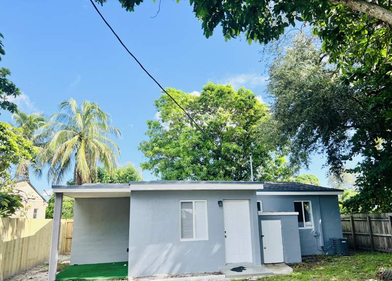 3 bedroom SingleFamilyResidence at 3100 NW 171st Street, Golden Glades Park, Miami Gardens — photo 4