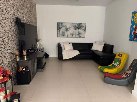 7414 NW 107th Ct, Doral FL - photo 11 of 33