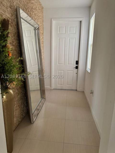7414 NW 107th Ct, Doral FL - photo 9 of 33