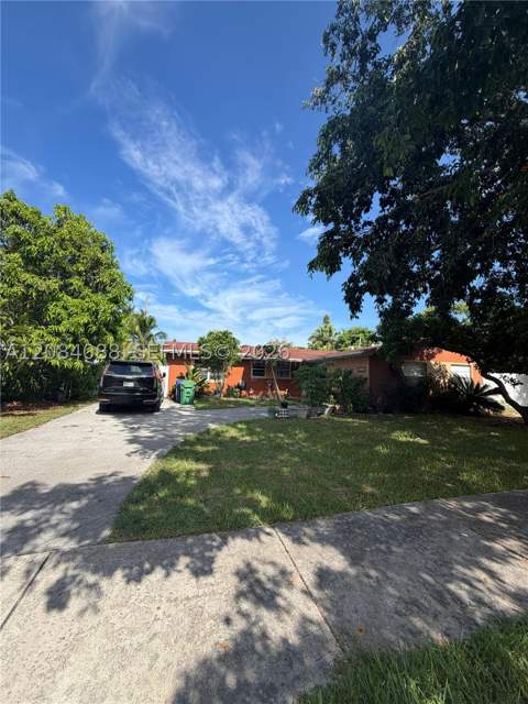 16111 SW 98th Ave, Miami FL - photo 8 of 18