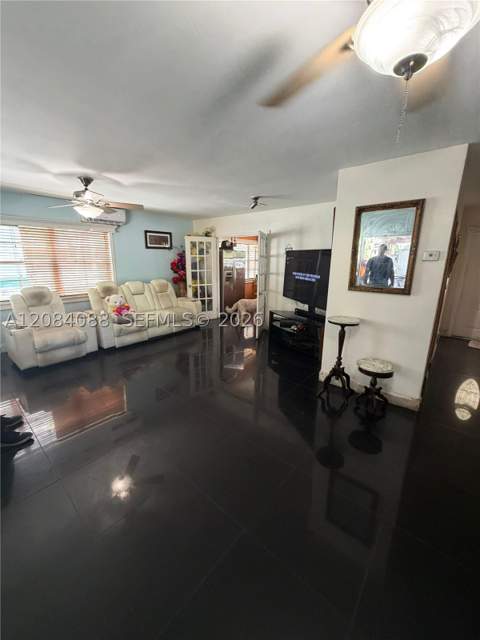 16111 SW 98th Ave, Miami FL - photo 9 of 18