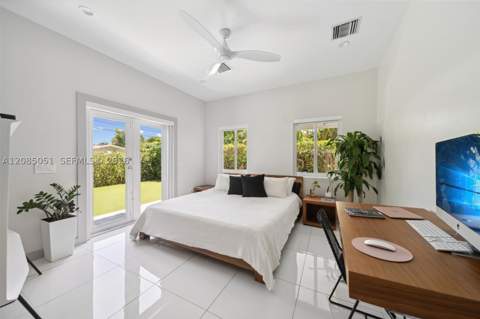 2615 NE 213th St, Miami FL - photo 10 of 29