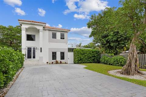 2615 NE 213th St, Miami FL - photo 24 of 29