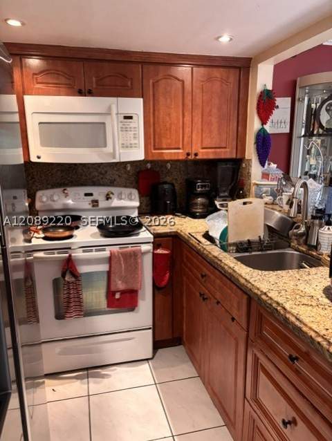 10360 SW 154th Cir Ct 88, Miami FL - photo 6 of 16