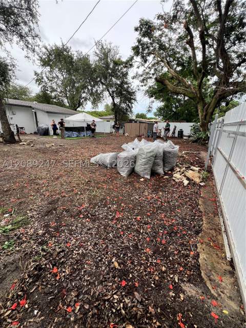 1310 Sharar Ave, Opa Locka FL - photo 11 of 16