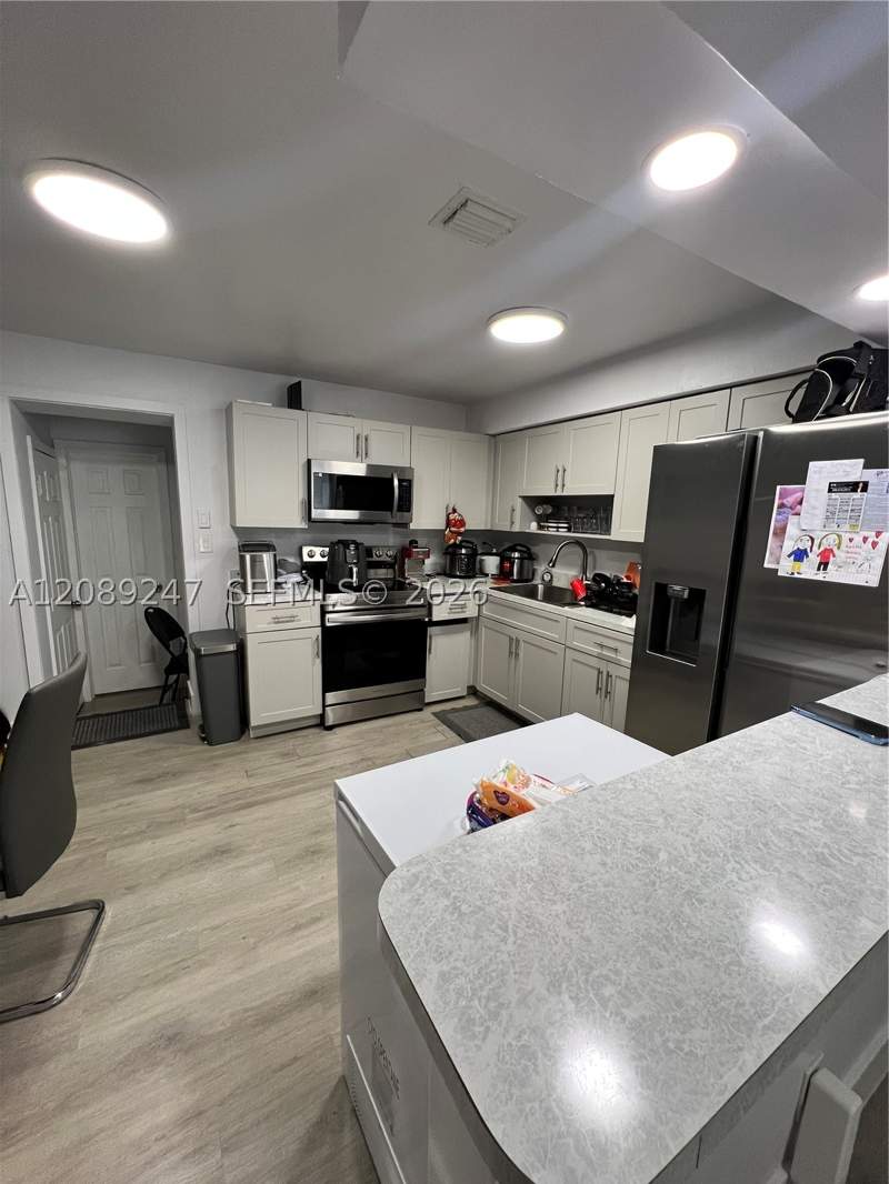 3 bedroom SingleFamilyResidence at 1310 Sharar Ave, Plat No 1 Opa Locka, Opa Locka — photo 2