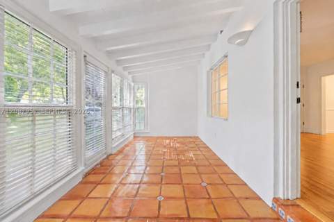 836 Alberca St, Coral Gables FL - photo 6 of 51