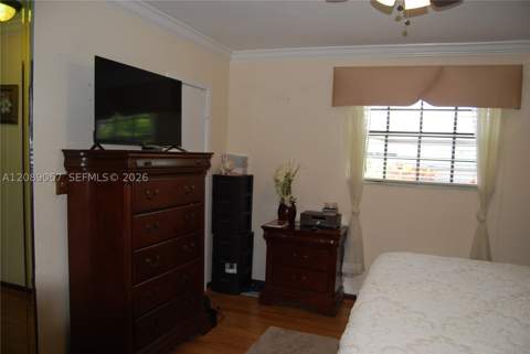 10815 SW 165th Ter, Miami FL - photo 18 of 37