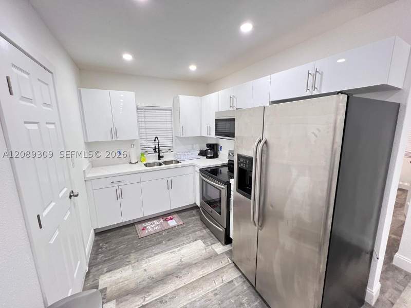 4 bedroom SingleFamilyResidence at 1741 NW 68th Ter, Liberty City, Miami — photo 3