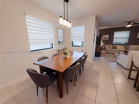 11014 W 35th Ln, Hialeah FL - photo 12 of 67