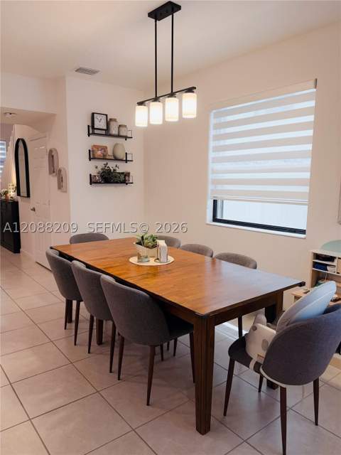 11014 W 35th Ln, Hialeah FL - photo 15 of 67