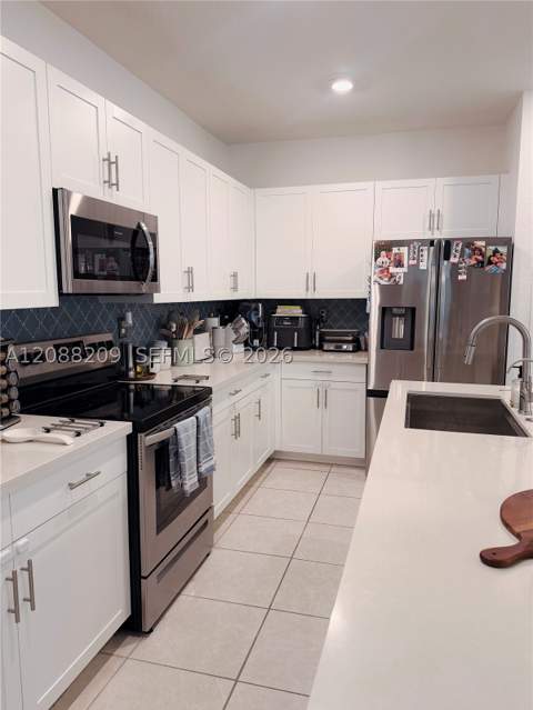 11014 W 35th Ln, Hialeah FL - photo 18 of 67