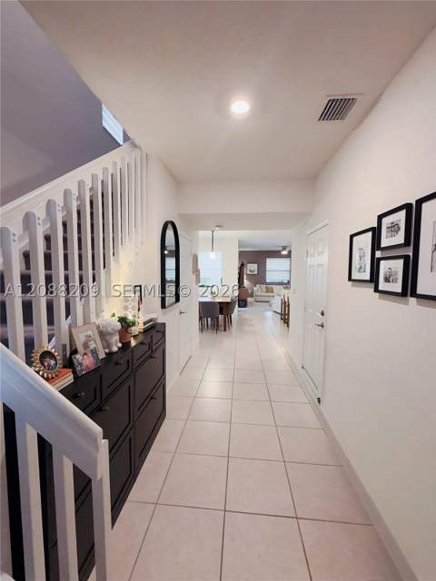 11014 W 35th Ln, Hialeah FL - photo 22 of 67