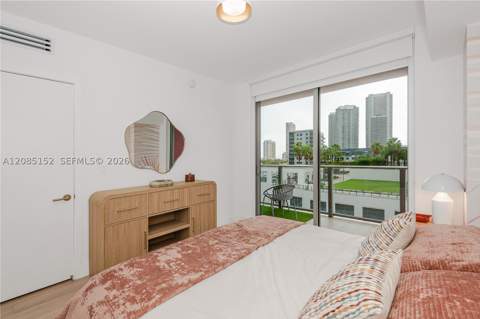 90 NE 32nd St 808, Miami FL - photo 14 of 33