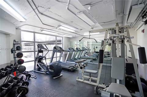 1621 Bay Rd 604, Miami Beach FL - photo 17 of 30