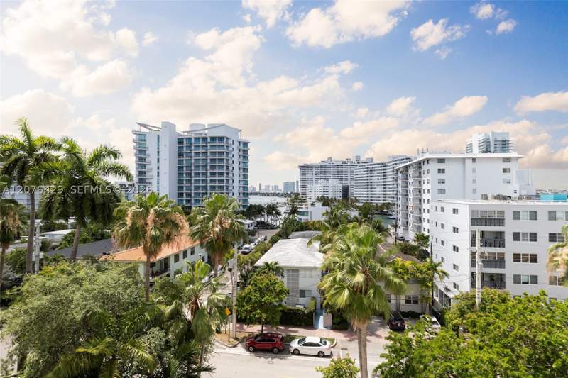 2 bedroom Condominium at 1621 Bay Rd 604, Bayview Plaza Condo, Miami Beach — photo 5