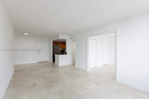 1621 Bay Rd 604, Miami Beach FL - photo 9 of 30