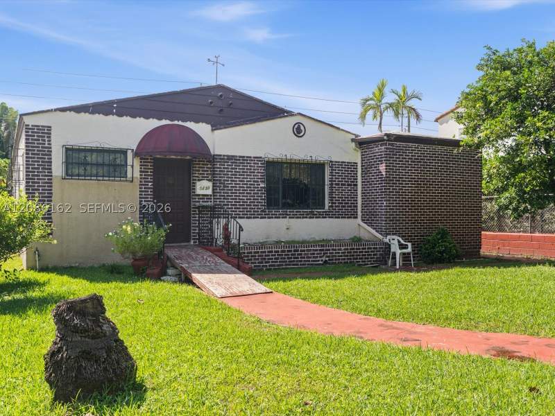 3 bedroom SingleFamilyResidence at 1236 Michigan Ave, Ocean Beach Addn No 3, Miami Beach — photo 2