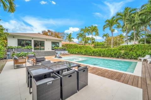 1430 SW 18th St, Miami FL - photo 8 of 69