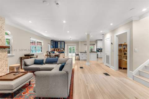 629 Altara Ave, Coral Gables FL - photo 7 of 41