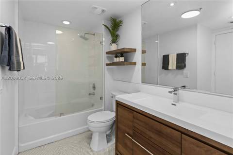 3180 SW 22nd Ter 604, Miami FL - photo 14 of 17