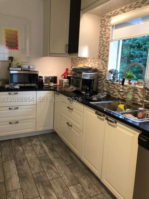 110 NW 87th St, El Portal FL - photo 13 of 15