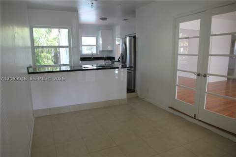 335 Candia Ave, Coral Gables FL - photo 12 of 17