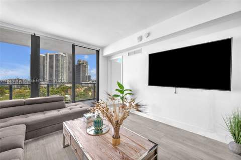 121 NE 34th St 905, Miami FL - photo 19 of 27