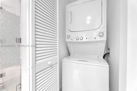 121 NE 34th St 905, Miami FL - photo 9 of 27