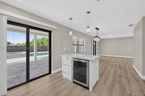15131 SW 94th Ter, Miami FL - photo 10 of 36