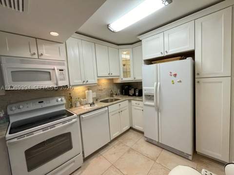3625 N Country Club Dr 704, Aventura FL - photo 11 of 70