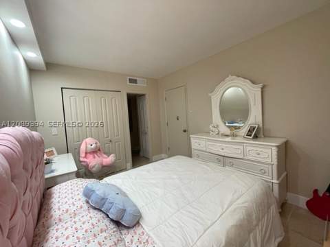 3625 N Country Club Dr 704, Aventura FL - photo 23 of 70