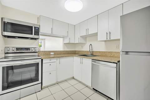 10525 SW 112th Ave 113, Miami FL - photo 13 of 29
