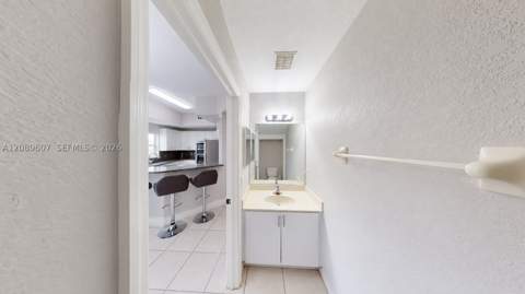 22067 SW 88th Path, Cutler Bay FL - photo 10 of 27