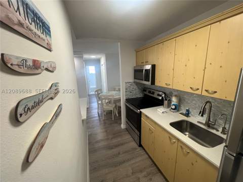 7904 West Dr 616, North Bay Village FL - photo 10 of 21