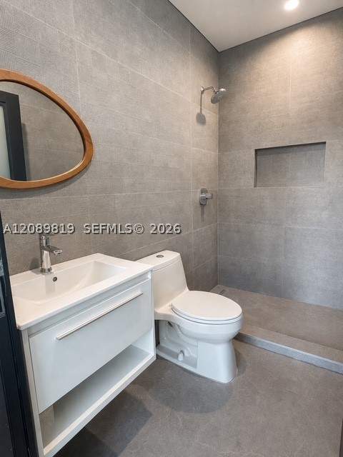 18700 NE 21st Ave, North Miami Beach FL - photo 11 of 15