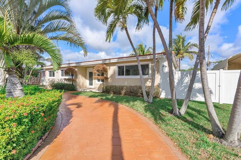 3 bedroom SingleFamilyResidence at 2475 NE 214th St, Highland Lakes, Aventura — photo 3
