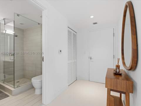 9940 W Bay Harbor Dr 7C-N, Bay Harbor Islands FL - photo 10 of 38